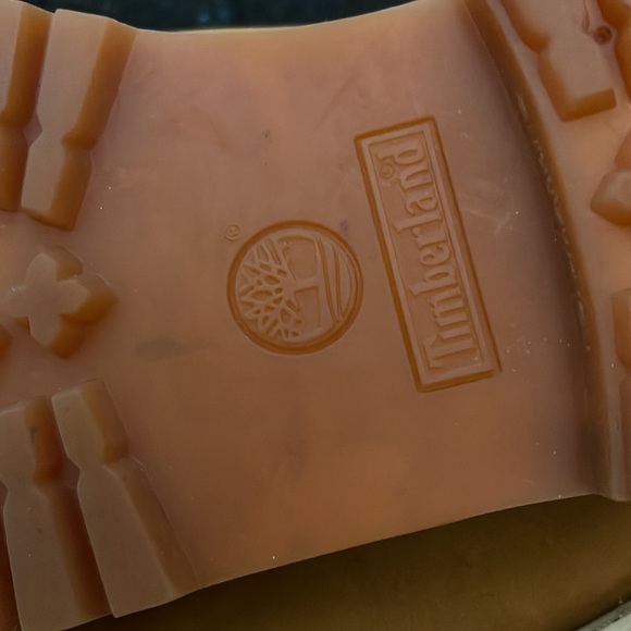 Timberland
Undefeated x Bape 6 Inch Boot - Picture 5 of 7